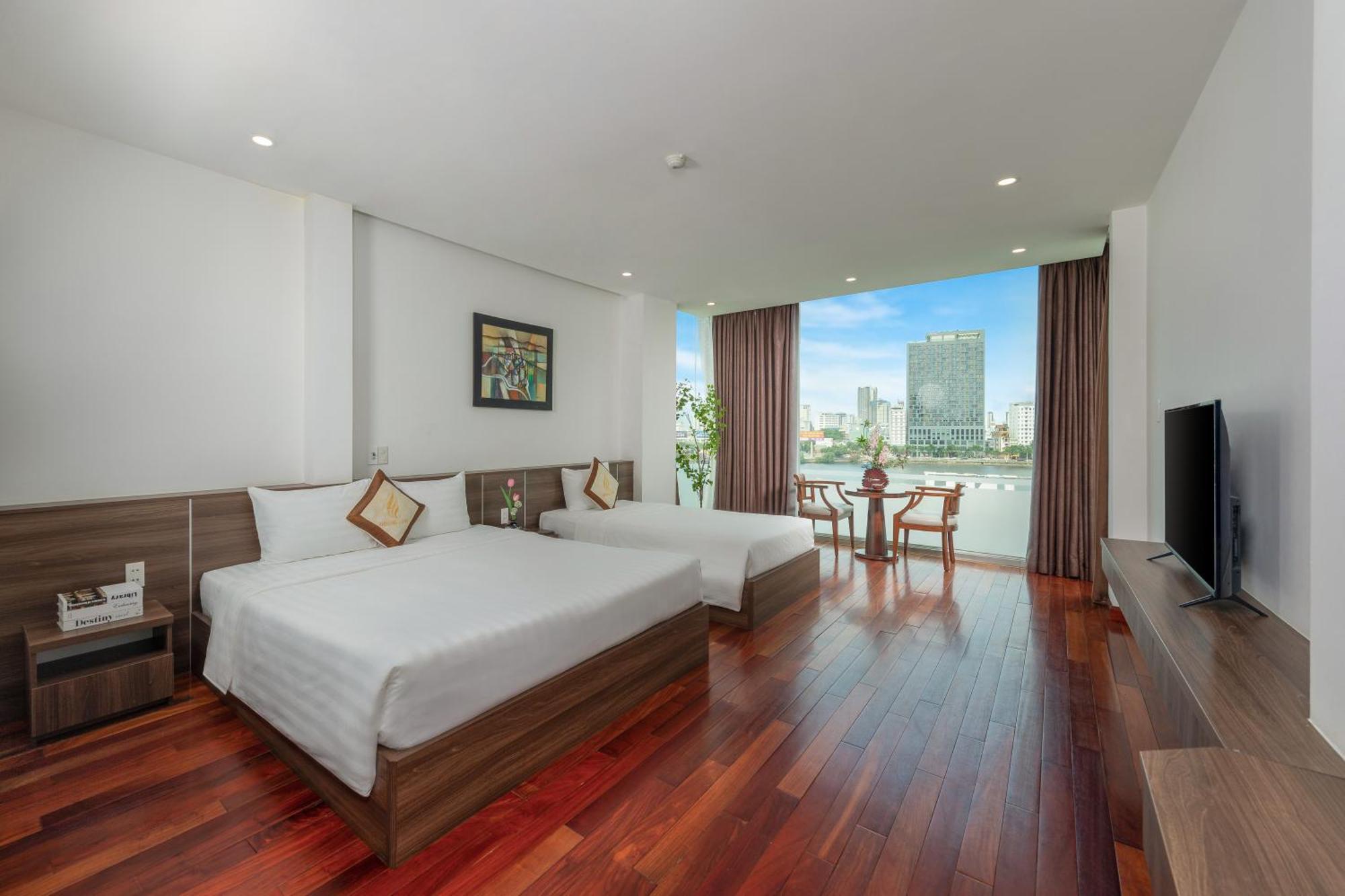 Hoang Linh Riverside Hotel Danang Luaran gambar
