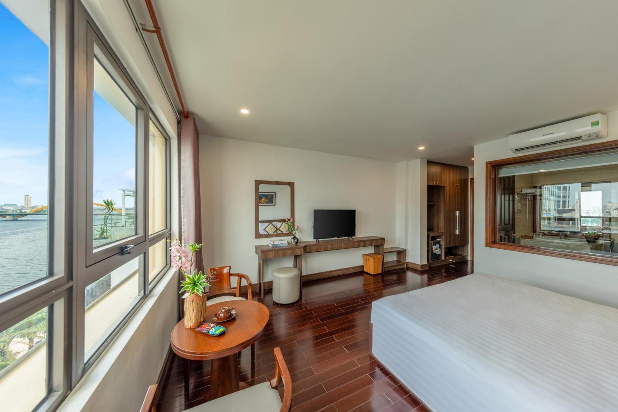 Hoang Linh Riverside Hotel Danang Luaran gambar